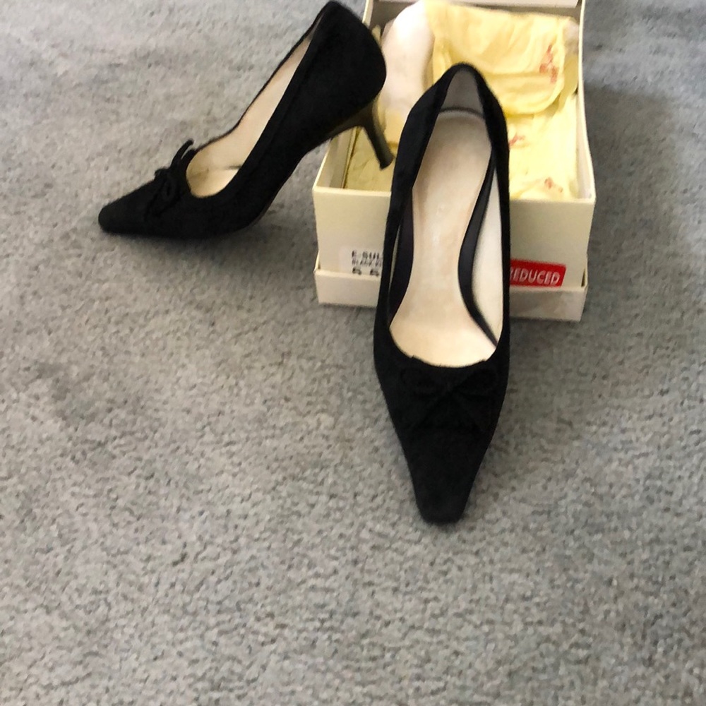 Etienne Aigner Black Heels
